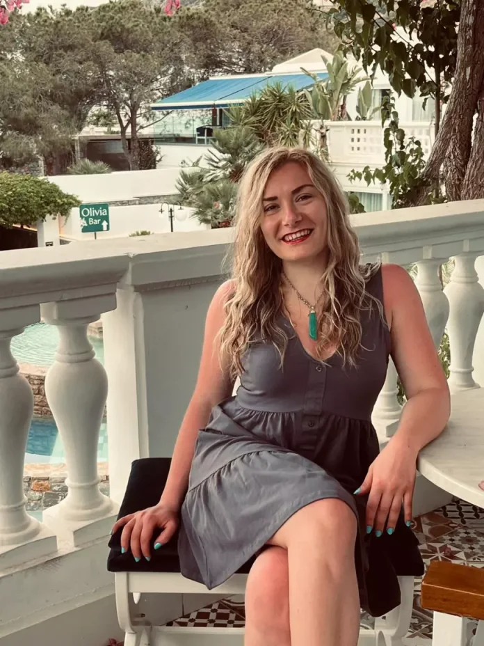 O româncă își dezvoltă cariera în domeniul lawtech în Marea Britanie: „Este o comunitate extrem de multiculturală”